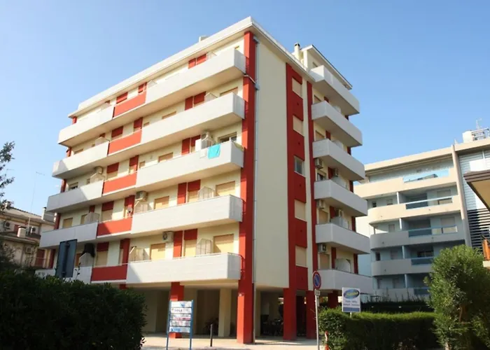 Apartment Seafront In